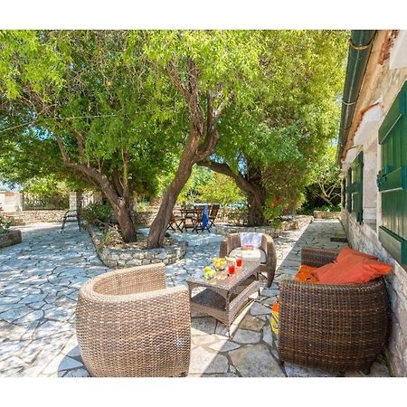 Villa Phoenix Gaios Exterior foto